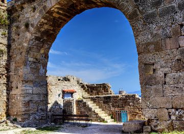 greece/rhodes/landmark/saint-paul-s-gate