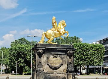germany/dresden/landmark/golden-rider