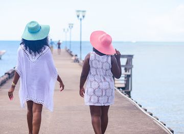 saint-lucia/gros-islet-quarter/landmark/sea-island-cotton-shop