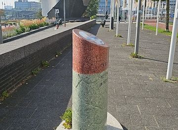 netherlands/south-holland/landmark/nederlands-indie-monument