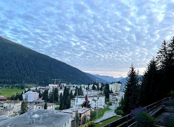 switzerland/davos/landmark/utoring-guardaval-zurich