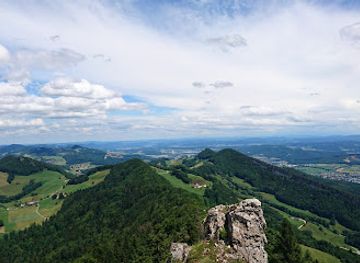switzerland/aargau/landmark/wildpark-roggenhausen