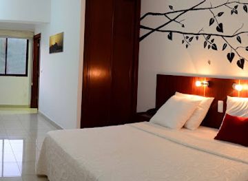 cabo-verde/sao-vicente/landmark/don-paco-hotel