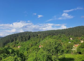 bulgaria/northwest-bulgaria/landmark/mother-bulgaria-pantheon