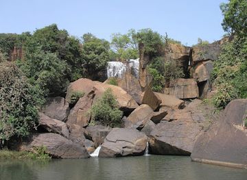 burkina-faso/east/landmark/les-cascade-de-banfora