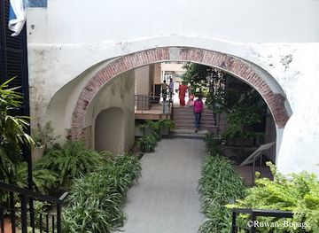 sri-lanka/colombo/fort/landmark/delft-gateway-colombo-fort