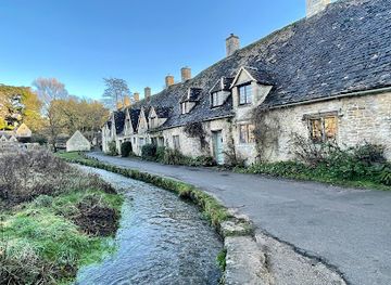 united-kingdom/the-cotswolds/attraction/arlington-row-2