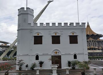 malaysia/kuching/landmark/square-tower
