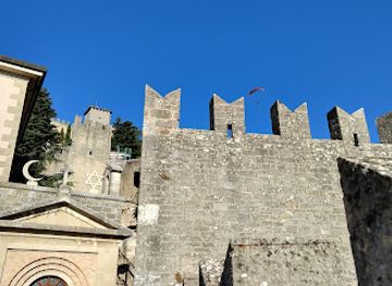san-marino/borgo-maggiore/landmark/gate-of-saint-francis