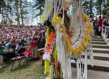 wisconsin/menominee-reservation/landmark/woodland-bowl
