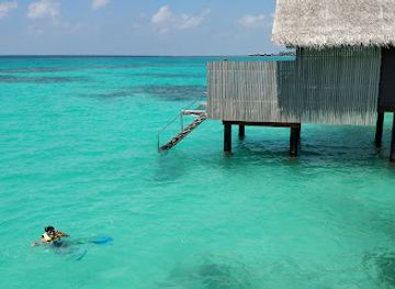 maldives/seenu-atoll/landmark/golf-course-shangri-la-resort