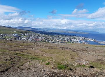 faroe-islands/vagar-island/landmark/veorur