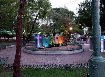 mexico/chiapas/tuxtla-gutierrez/landmark/parque-de-la-marimba