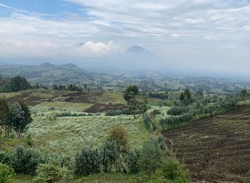 rwanda/karisimbi-volcano/landmark/mount-bisoke