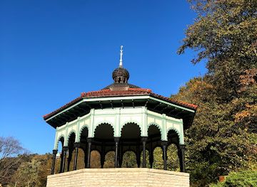 ohio/cincinnati/mount-adams/landmark/spring-house-gazebo
