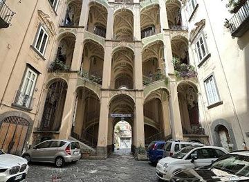 italy/capri/landmark/palazzo-dello-spagnolo