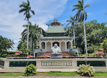 Long Hua Temple