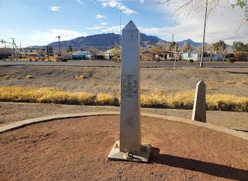 texas/el-paso/downtown-el-paso/landmark/historic-boundary-marker