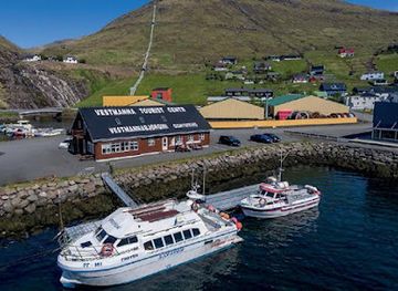 faroe-islands/gota/landmark/vestmanna-sea-cliffs