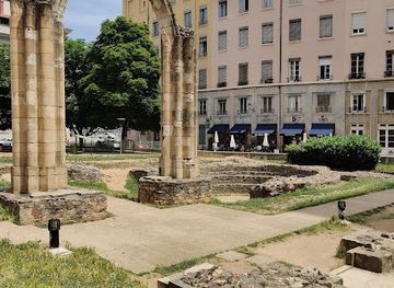 france/lyon/landmark/jardin-archeologique