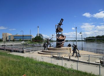 nebraska/omaha/downtown-omaha/landmark/monument-to-labor