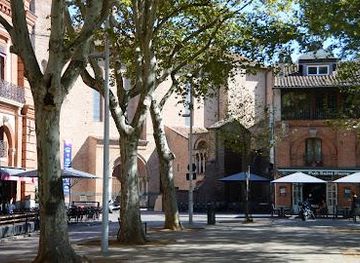 france/toulouse/landmark/pl-saint-pierre