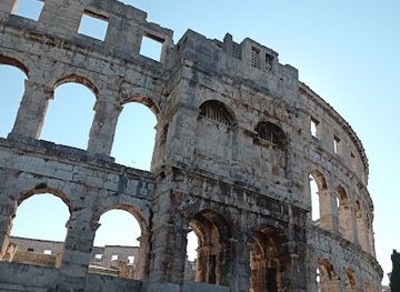 croatia/pula/landmark/pula-seafront