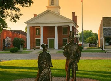 illinois/central-illinois/landmark/metamora-courthouse-state-historic-site