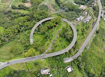 colombia/risaralda-department/landmark/puente-helicoidal
