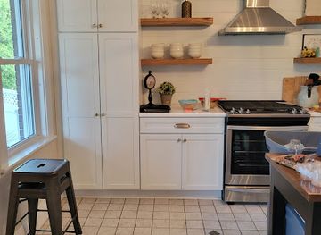 michigan/frankenmuth/landmark/brownstone-haus