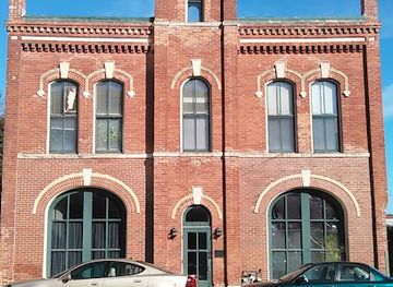 illinois/quad-cities/landmark/hose-station-no-1