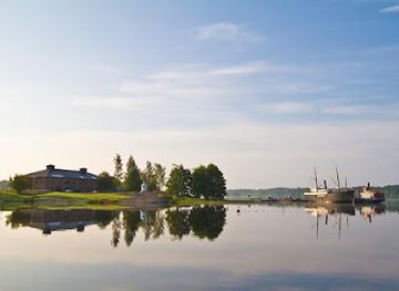 finland/savonlinna/landmark/savonlinnan-seudun-matkailu-ja-retkeilyinfo-tourist-info-visit-savonlinna