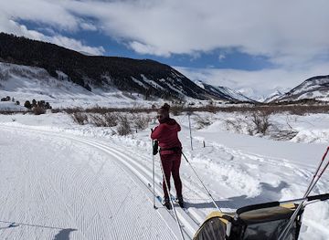 colorado/crested-butte/landmark/three-ladies-park