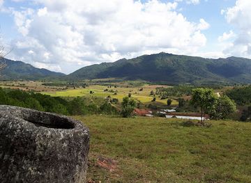 laos/central-laos/landmark/plain-of-jars-site-3