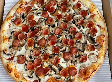 california/manteca/landmark/ferroni-s-pizza