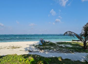 maldives/kaafu-atoll/landmark/no-bikini-beach