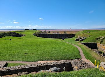 canada/fundy-national-park/landmark/fort-beausejour-fort-cumberland-national-historic-site