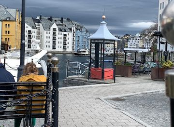 norway/molde/landmark/entenbrunnen