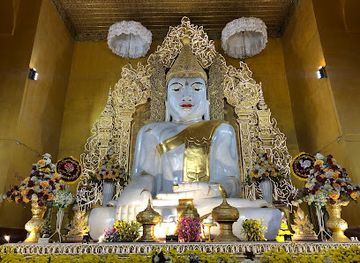 myanmar-burma/mandalay-region/landmark/kyauktawgyi-pagoda