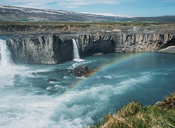 iceland/northeastern-region/landmark/gooafoss-waterfall