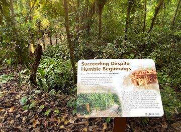 singapore/north-region/landmark/hainan-village