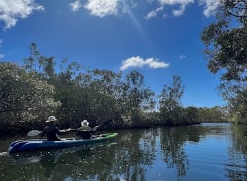 australia/noosa/landmark/by-earth-and-ocean
