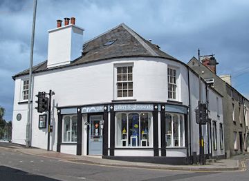 united-kingdom/brecknockshire/landmark/gate-gallery-glassworks