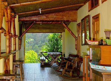 panama/colon/landmark/la-granja-campo-y-aventura