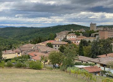 italy/tuscany/landmark/tumulo-di-montecalvario