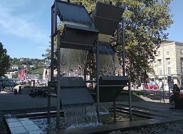 germany/stuttgart/landmark/doppelkaskadenbrunnen