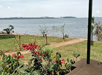 uganda/entebbe/landmark/curatic-botanic-gardens