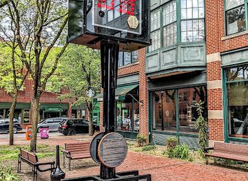 new-york/syracuse/armory-square/landmark/shot-clock-monument