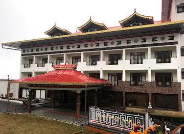 Tour and Travels Agency in North East India, Darjeeling, Gangtok, Pelling - ZiniGo