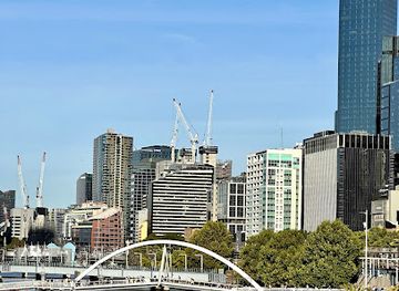 australia/melbourne/landmark/princes-bridge